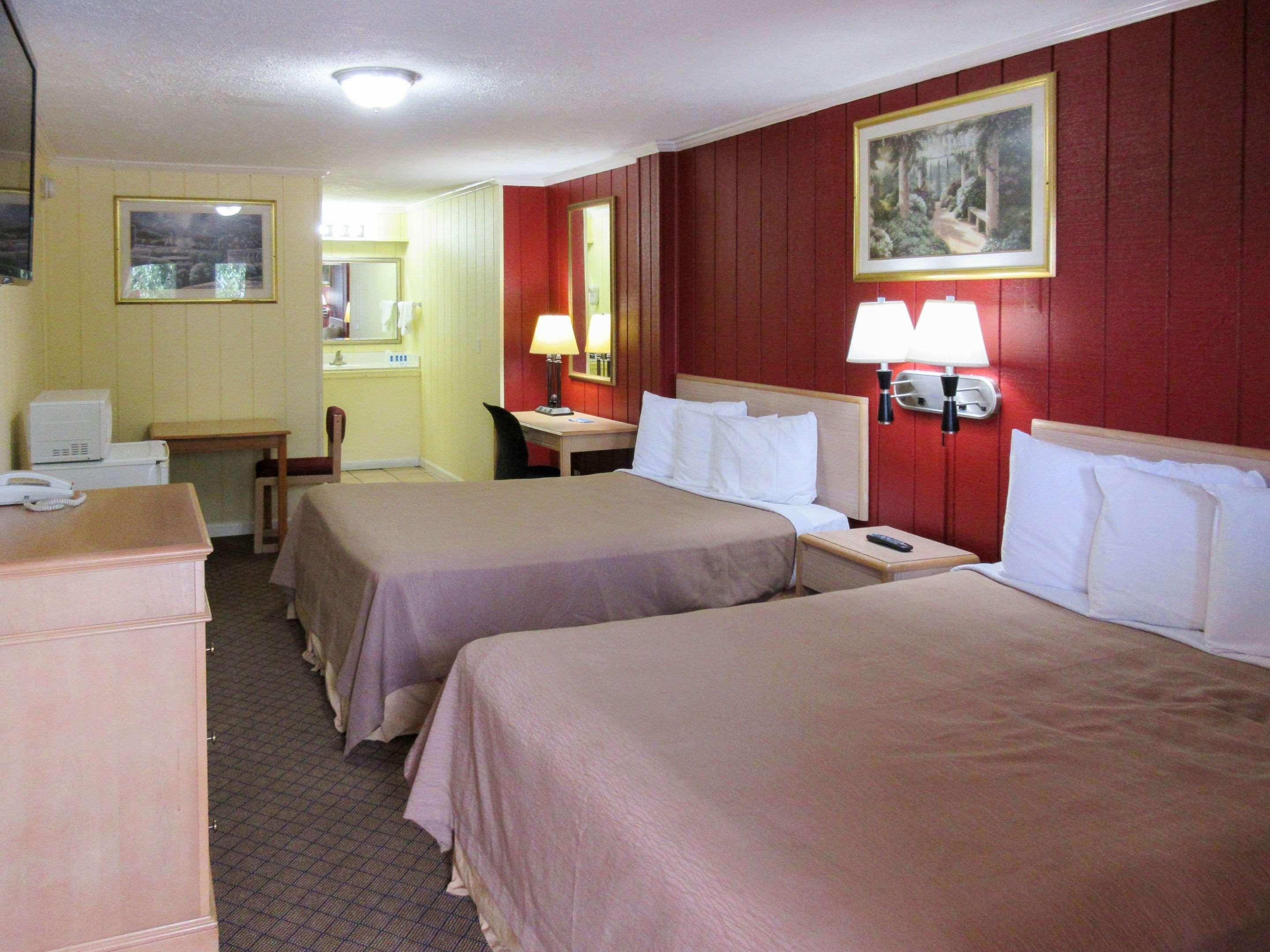 Rodeway Inn Kansas City Exteriör bild