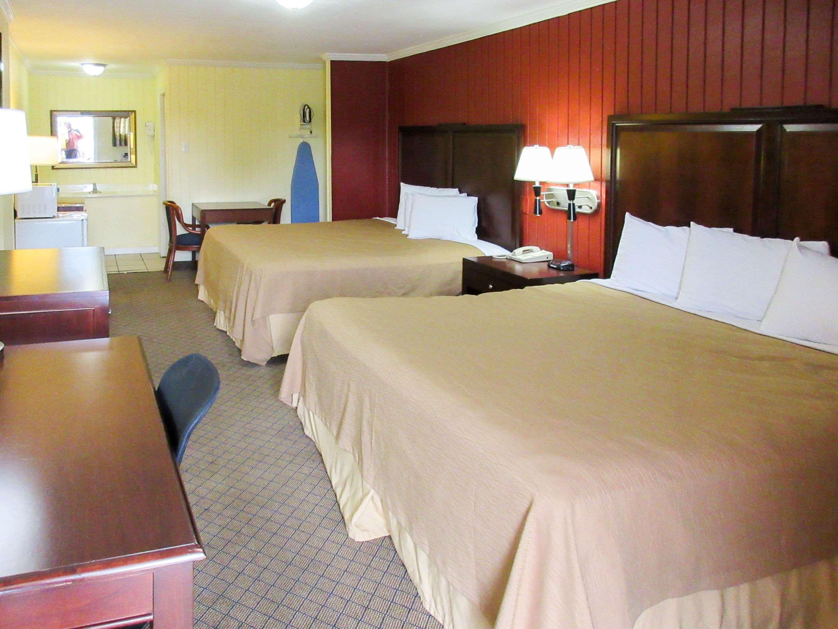 Rodeway Inn Kansas City Exteriör bild